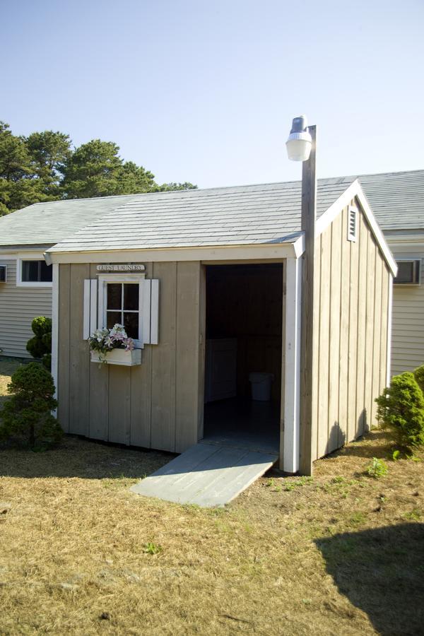 Southfleet Motor Inn Wellfleet Bagian luar foto