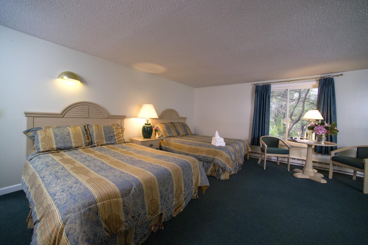 Southfleet Motor Inn Wellfleet Bagian luar foto