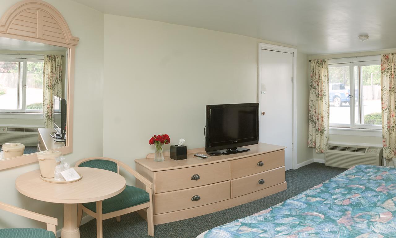 Southfleet Motor Inn Wellfleet Bagian luar foto